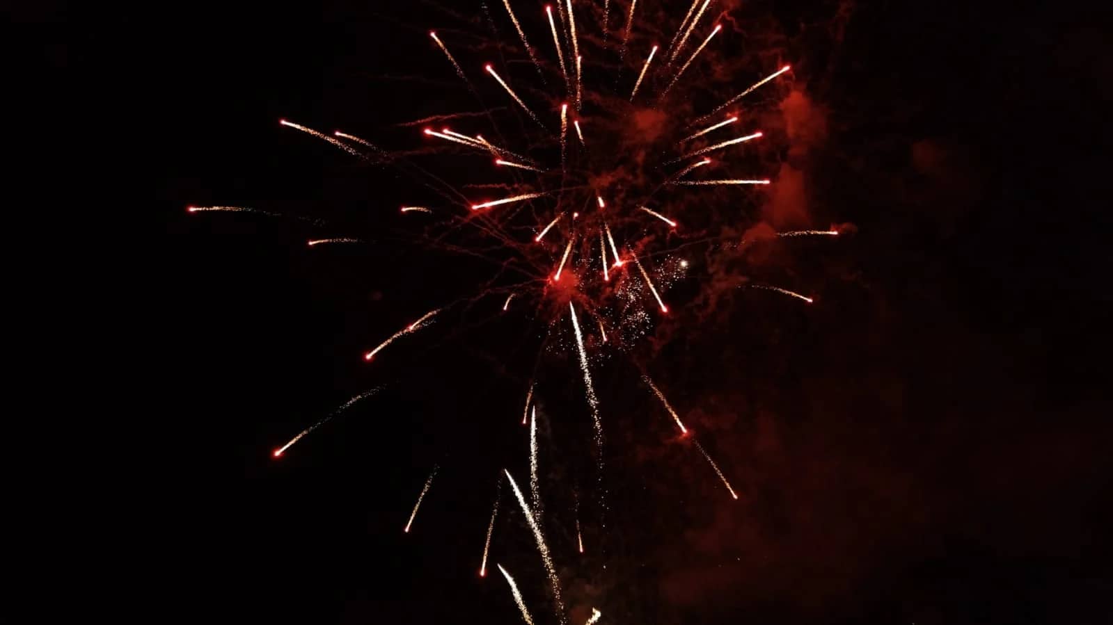 Geburtstagsfeuerwerk am 04.09.2021 in Rosengarten